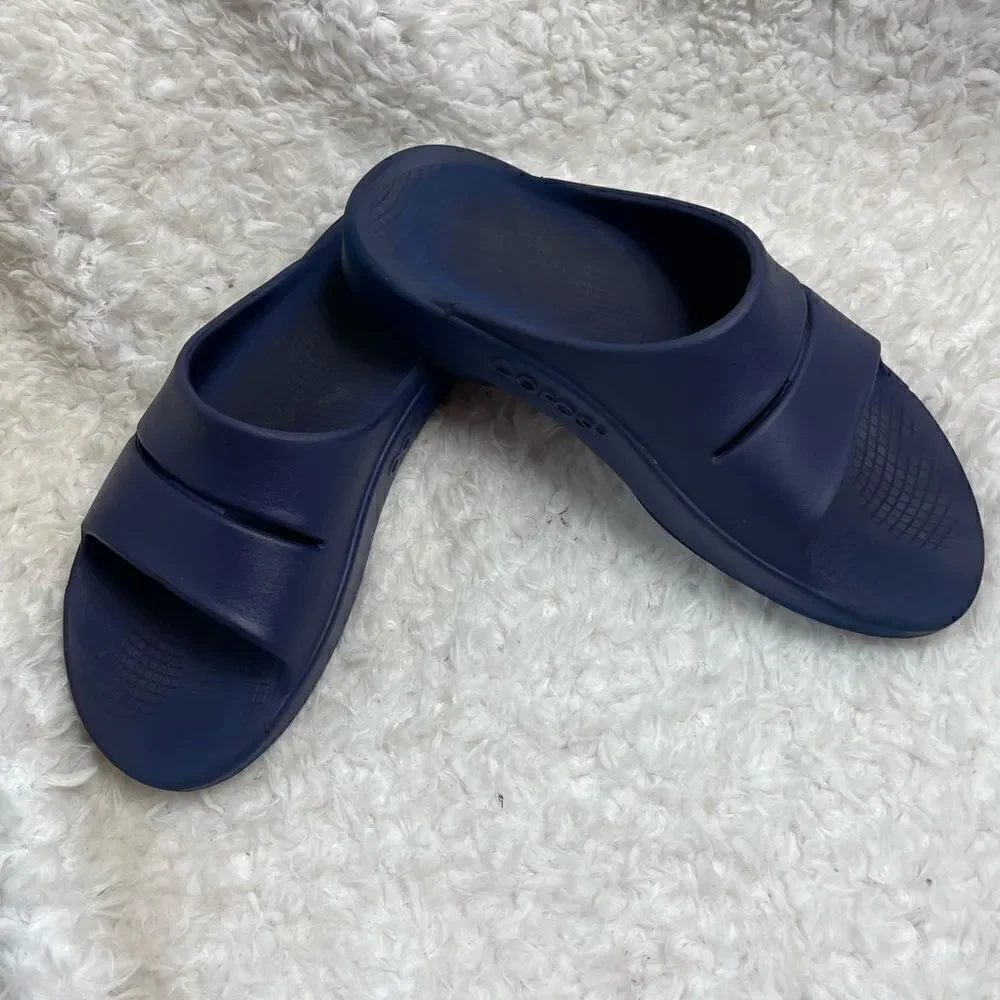 OOFOS  LLC Unisex Navy Blue slides Sandals light weight Arch support SZ …